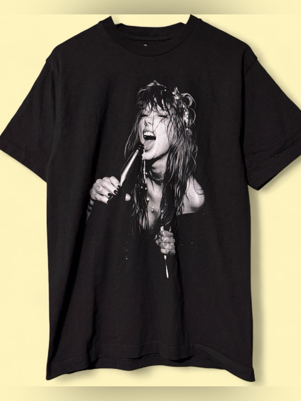 Taylor Swift black cotton t-shirt large fan made